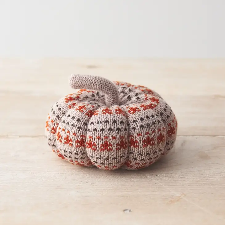 b8d2083d639c70ab803278212b7c4de87432f061ab137249a8cb1a79f909ca5e AUTUMN KNITTED PUMPKIN 12CM - Image 1