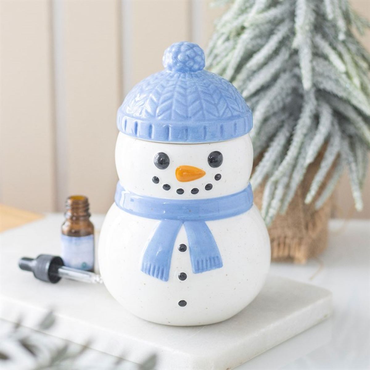 Winter Snowman Oil Burner - Image 1