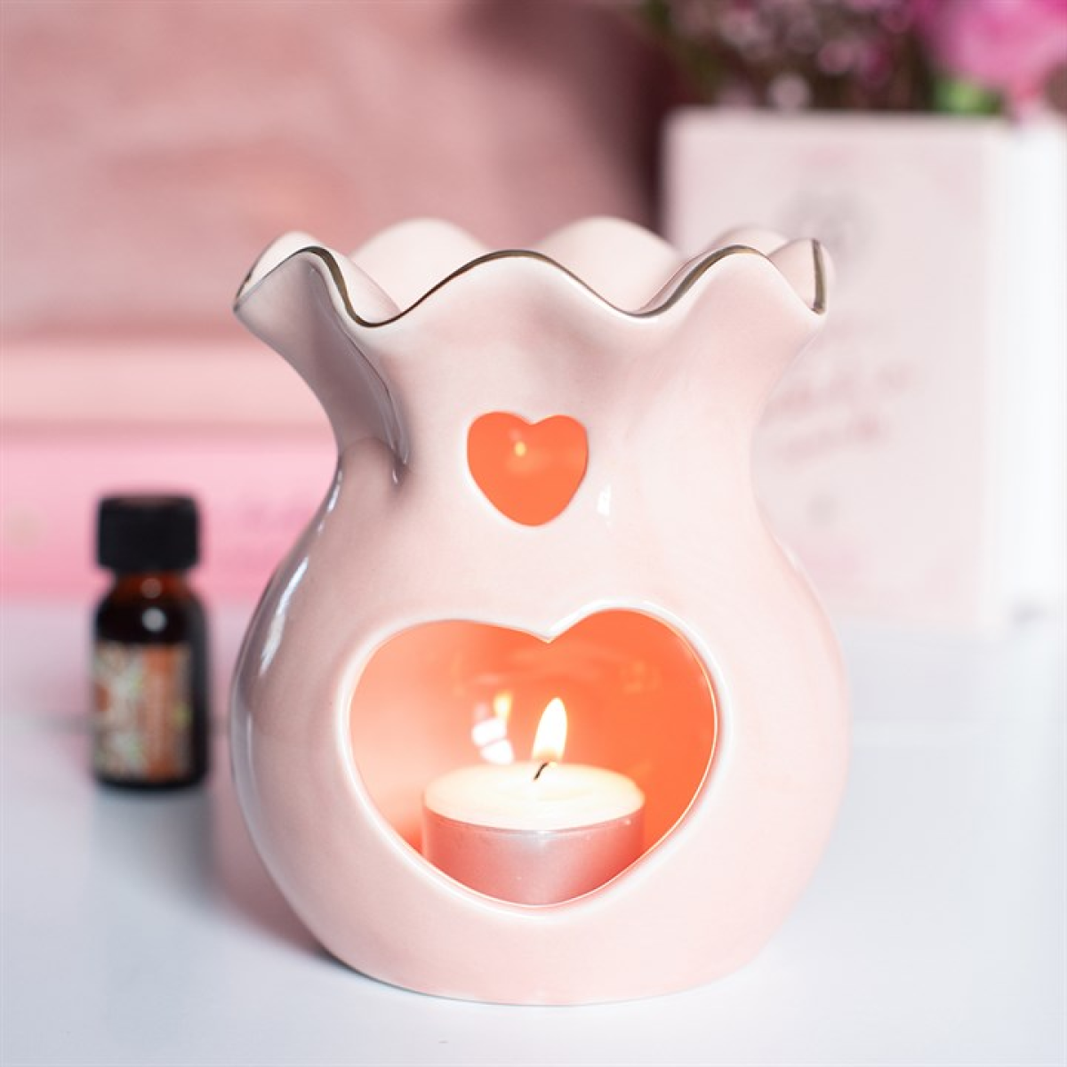 Pink Fluted Oil Burner and Wax Warmer - Image 1